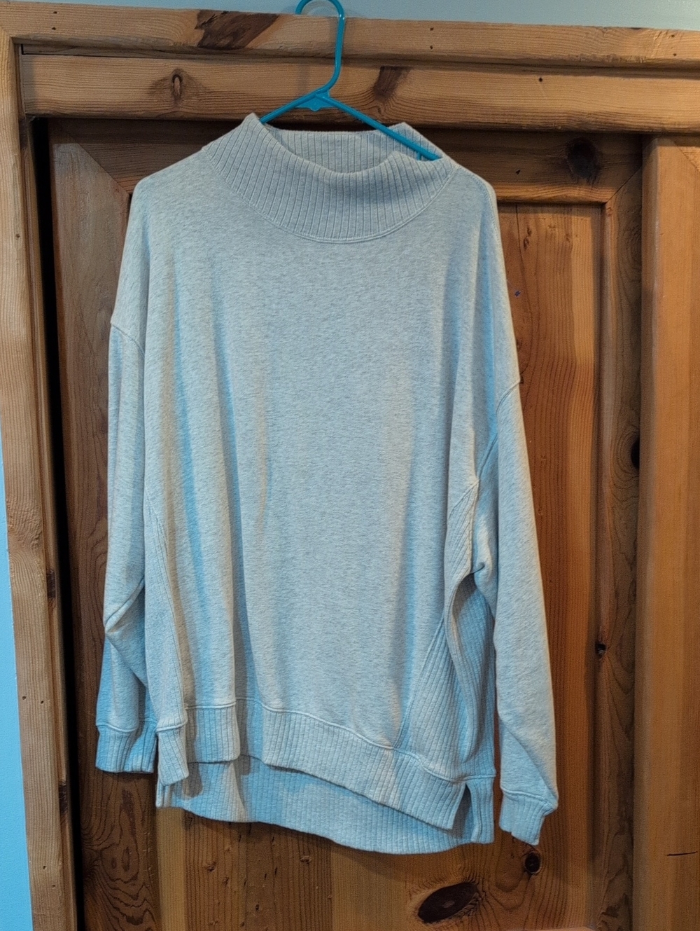 aerie Light Gray Mock Neck Sweater